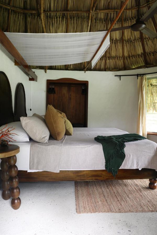 Jade Jungle Resort Teakettle Village 外观 照片